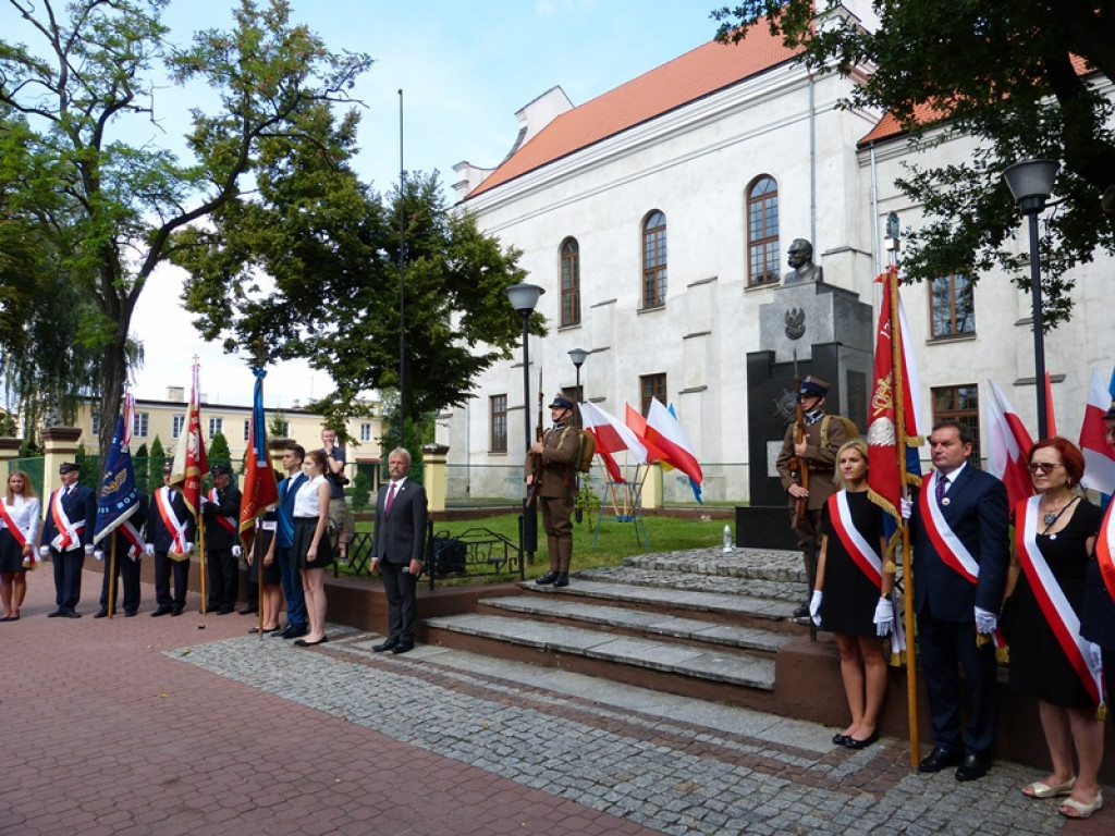 Patriotycznie w Łowiczu, Kiernozi i Zdunach