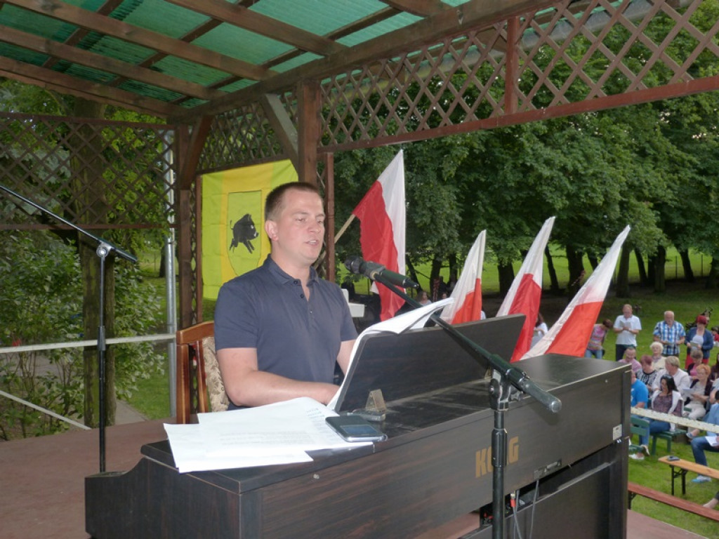 Patriotycznie w Łowiczu, Kiernozi i Zdunach