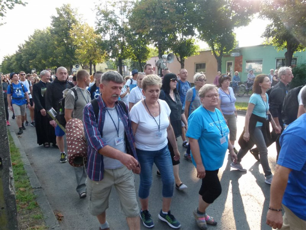 Pielgrzymi z Głowna po raz 32. idą na Jasną Górę