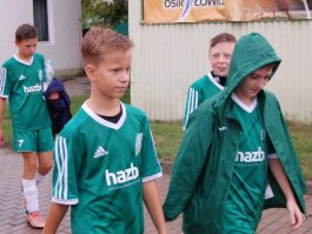 Trzy punkty na początek zdobyte przez Pelikan-2006