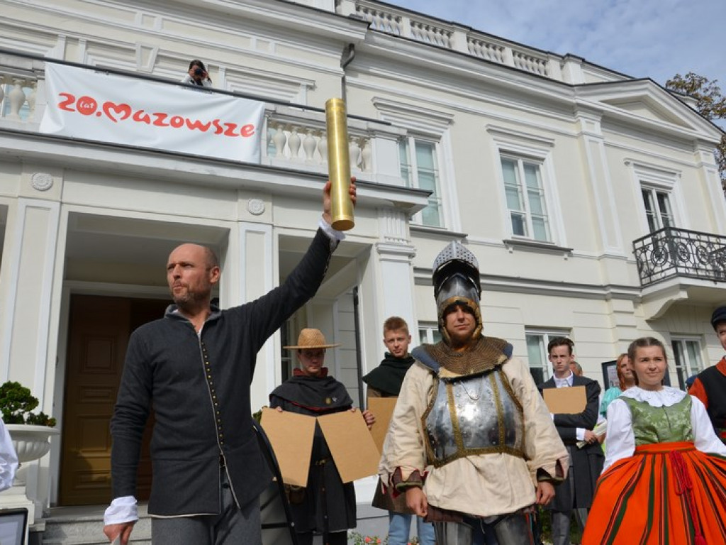 Wyjątkowa Niedziela Sannicka, Sanniki miastem!
