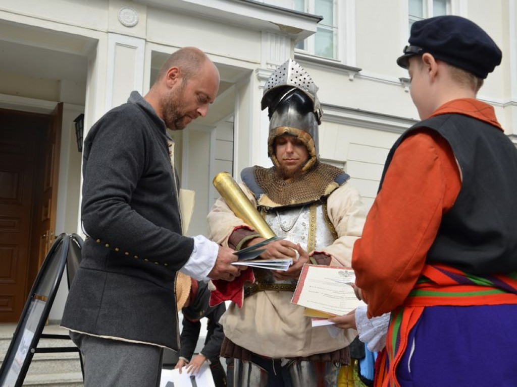 Wyjątkowa Niedziela Sannicka, Sanniki miastem!