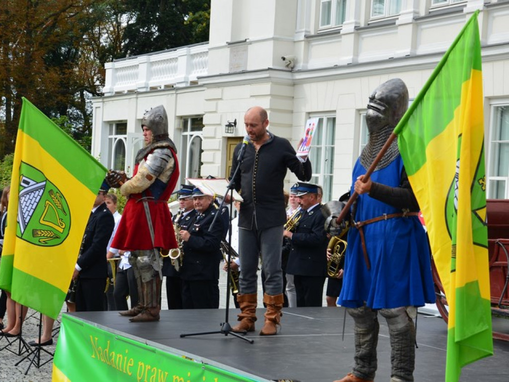 Wyjątkowa Niedziela Sannicka, Sanniki miastem!