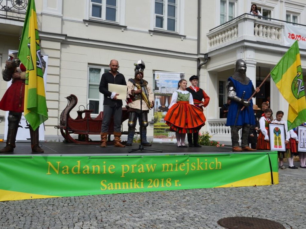 Wyjątkowa Niedziela Sannicka, Sanniki miastem!