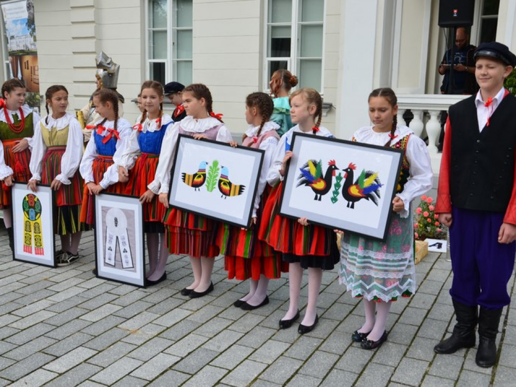 Wyjątkowa Niedziela Sannicka, Sanniki miastem!