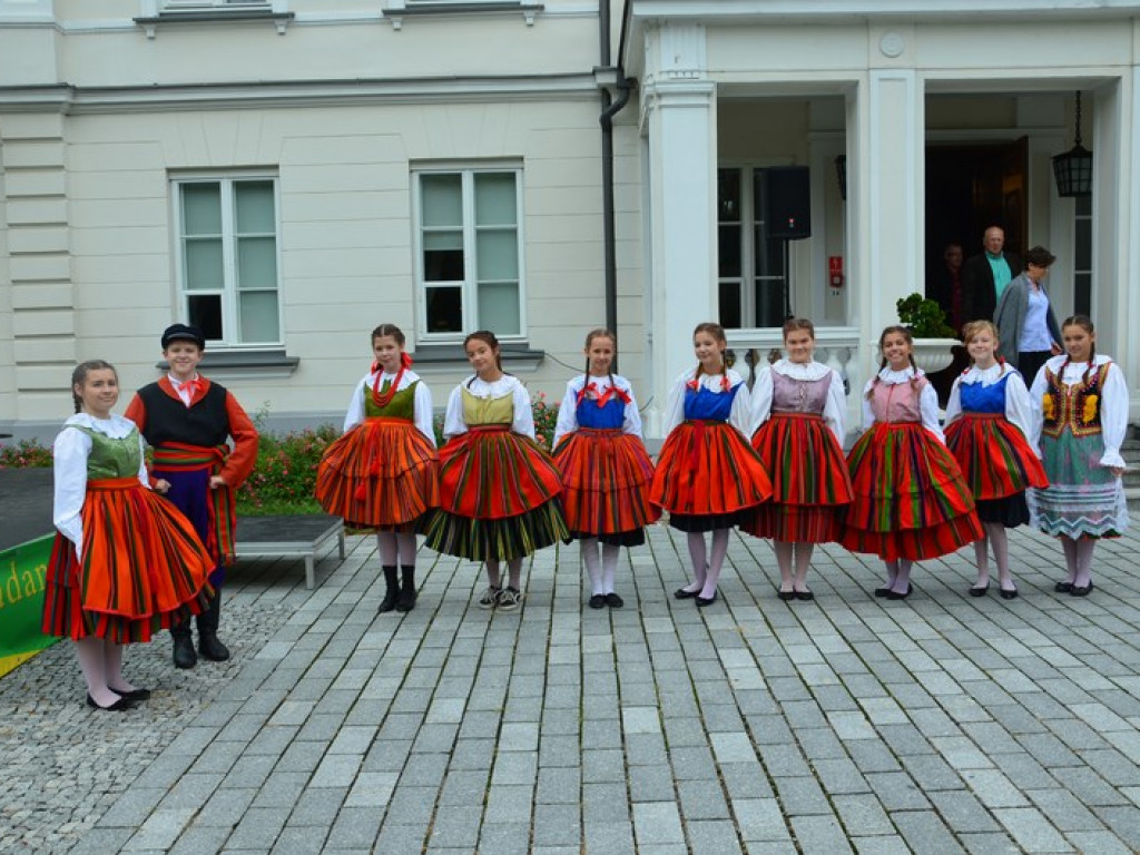 Wyjątkowa Niedziela Sannicka, Sanniki miastem!