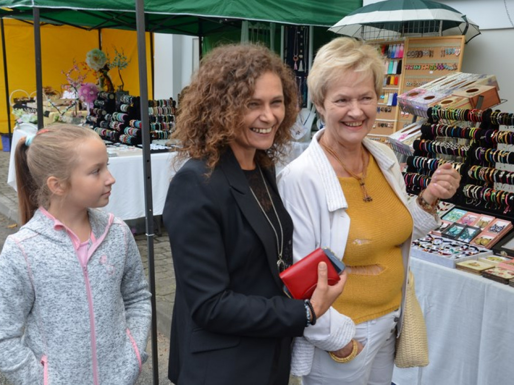 Wyjątkowa Niedziela Sannicka, Sanniki miastem!