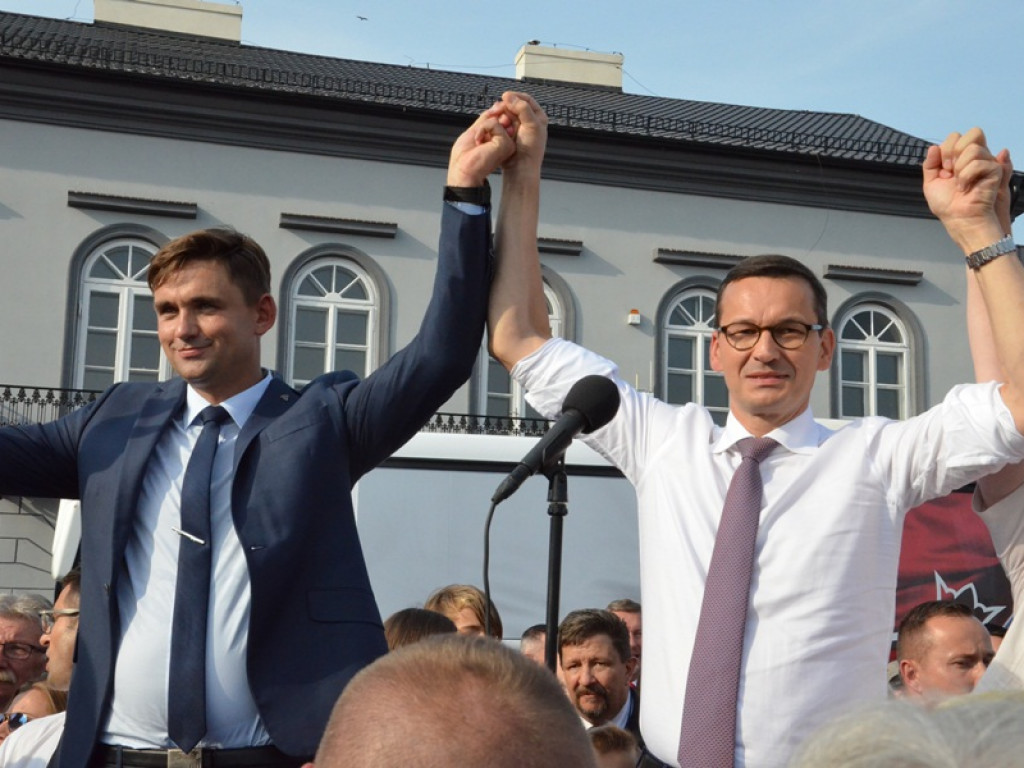 Premier Mateusz Morawiecki w Łowiczu. Jakub Wolski kandydatem PiS na burmistrza