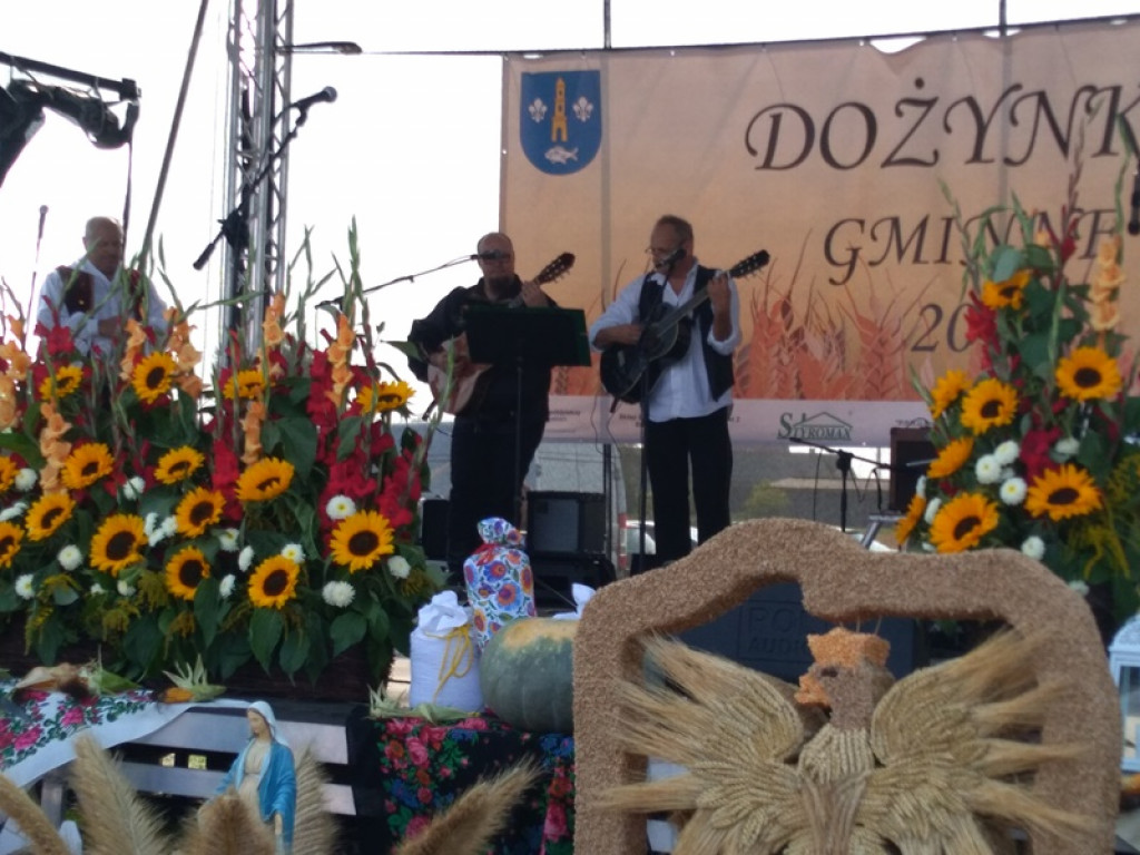 Dożynki Gminne we Wrzeczku w klimacie cygańskim