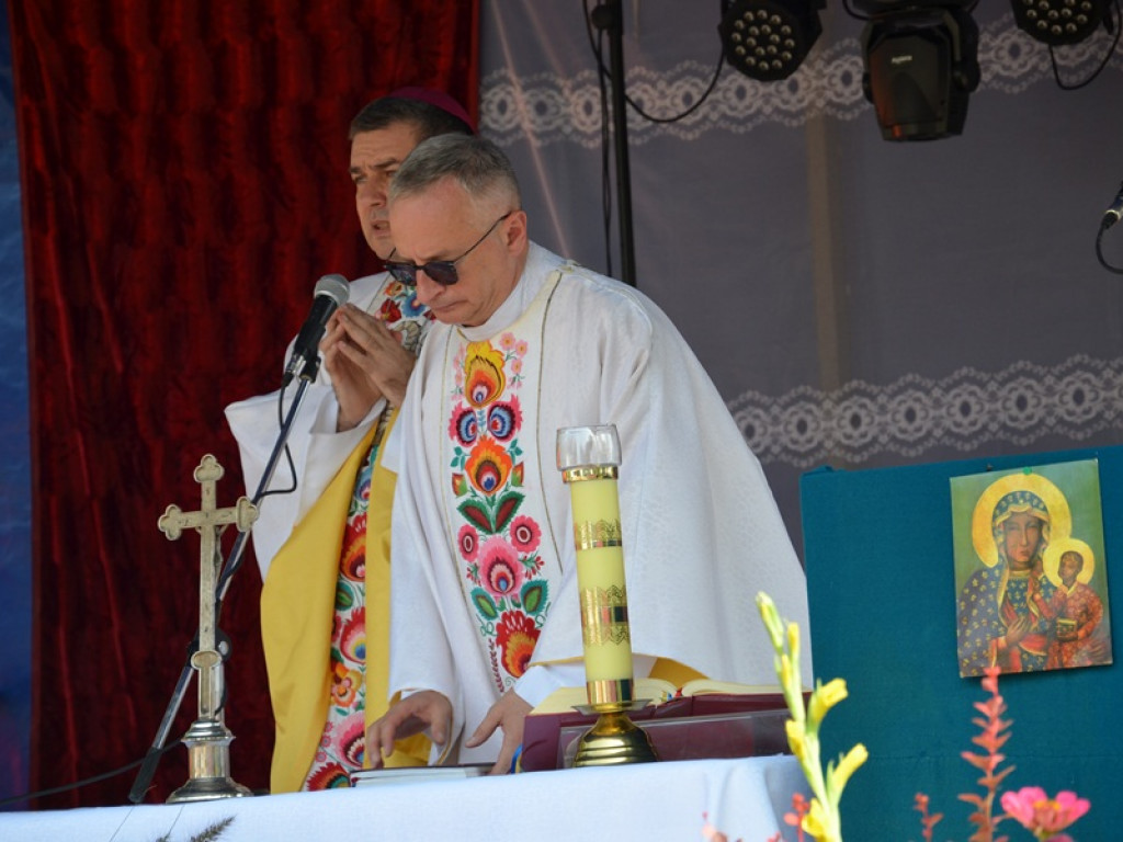 Słomiane cuda na dożynkach w Zielkowicach