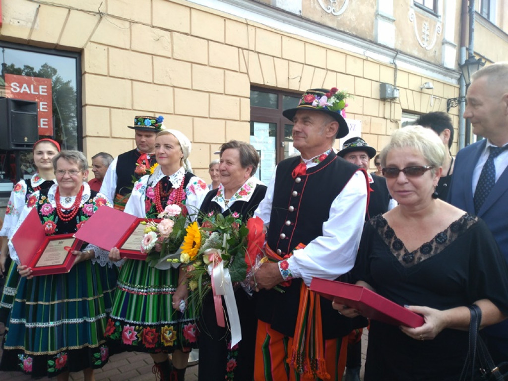 Odsłonięto kolejne Gwiozdy Łowickie
