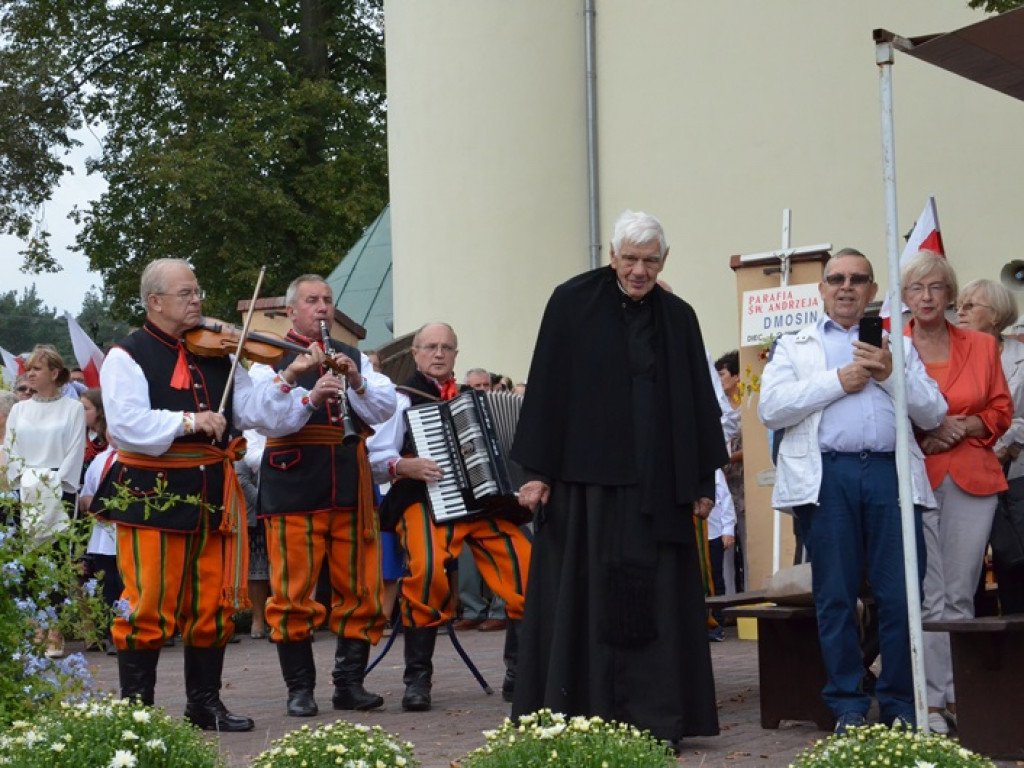Odpust i dożynki w Sanktuarium Matki Bożej w Domaniewicach
