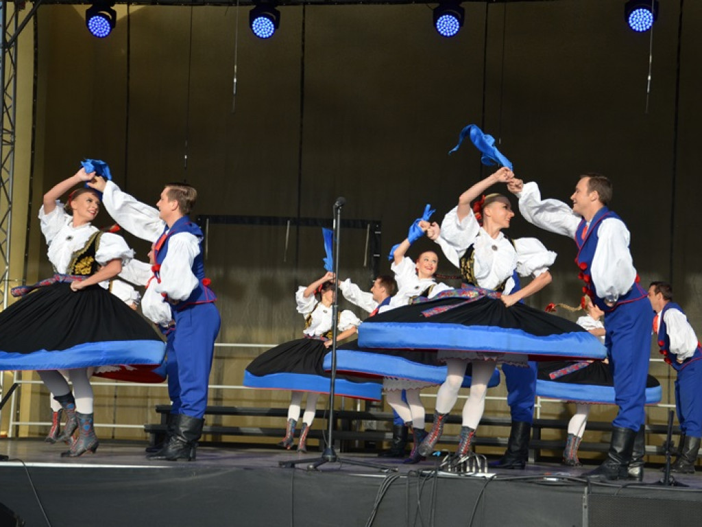 Mistrzowski koncert ZPiT Śląsk na dożynkach w Bednarach