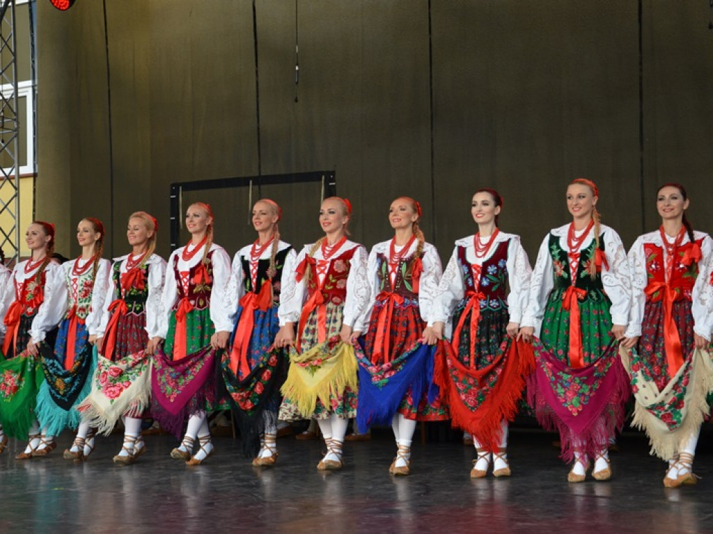 Mistrzowski koncert ZPiT Śląsk na dożynkach w Bednarach