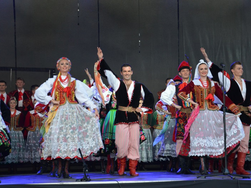 Mistrzowski koncert ZPiT Śląsk na dożynkach w Bednarach