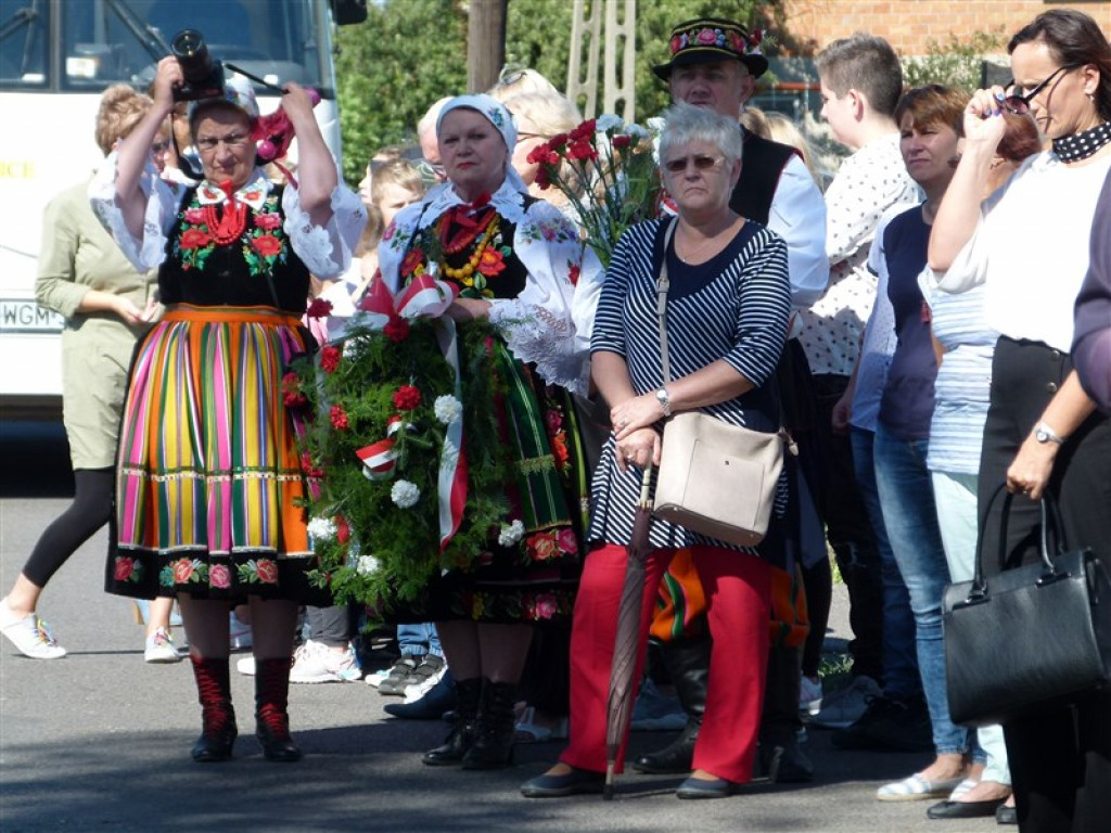 Ułani uczcili pamięć dowódcy i setną rocznicę powstania pułku