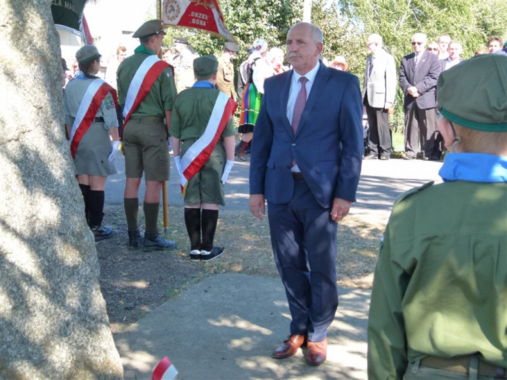 Ułani uczcili pamięć dowódcy i setną rocznicę powstania pułku