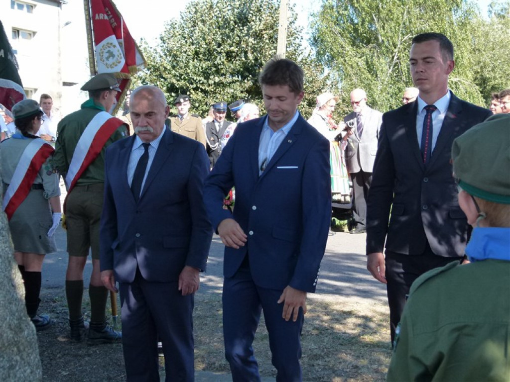 Ułani uczcili pamięć dowódcy i setną rocznicę powstania pułku