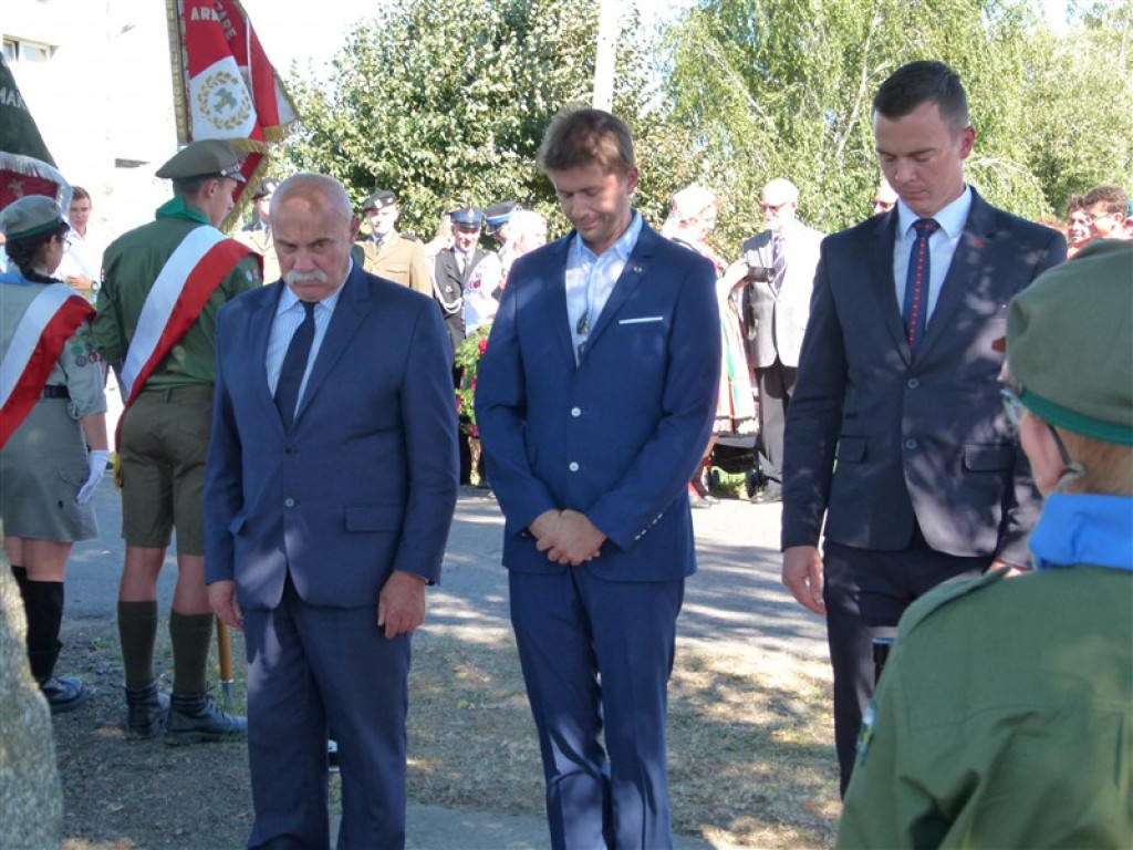 Ułani uczcili pamięć dowódcy i setną rocznicę powstania pułku