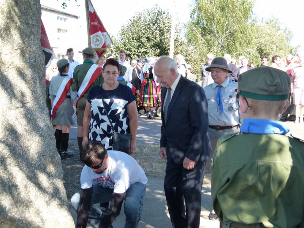 Ułani uczcili pamięć dowódcy i setną rocznicę powstania pułku