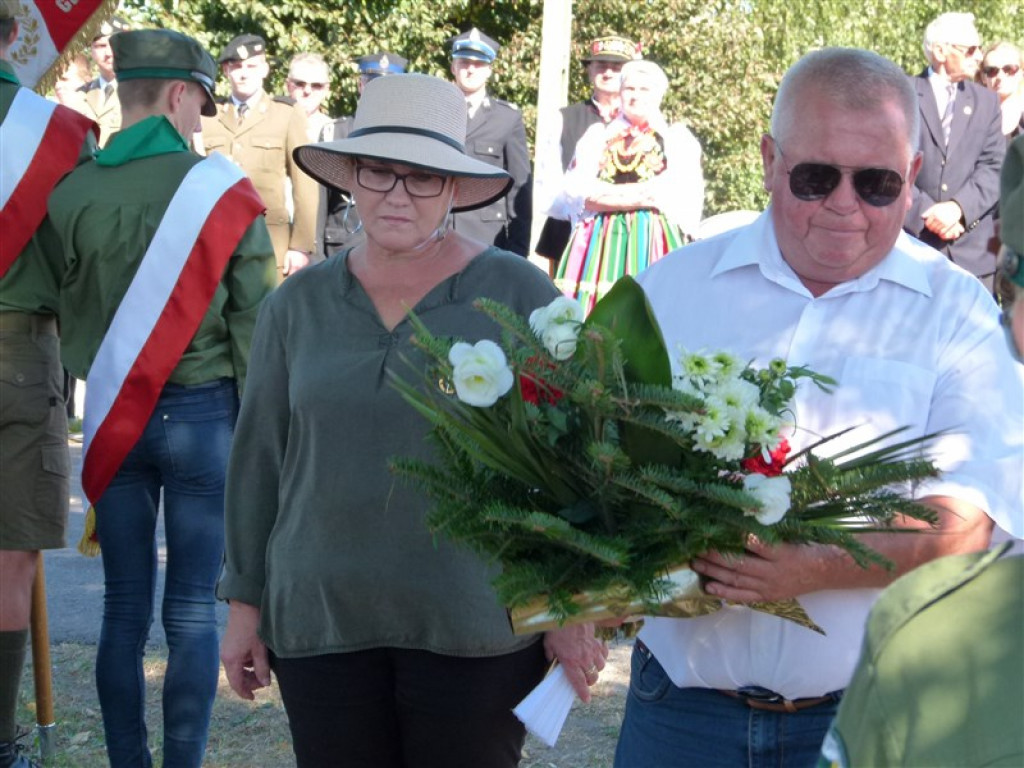 Ułani uczcili pamięć dowódcy i setną rocznicę powstania pułku