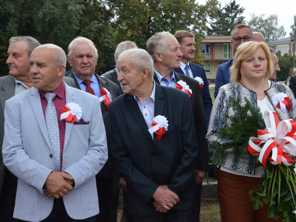 W Kocierzewie Płd. odsłonięto postument z okazji 100-lecia odzyskania niepodległości