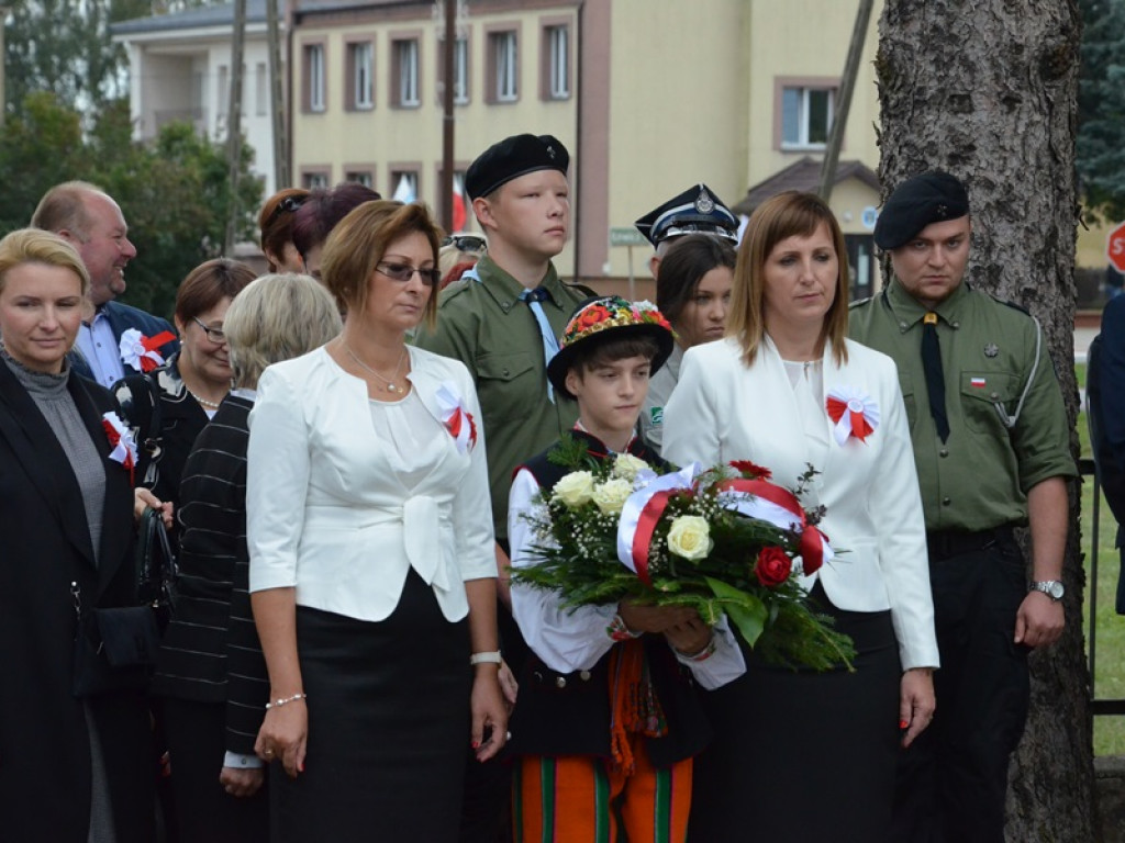 W Kocierzewie Płd. odsłonięto postument z okazji 100-lecia odzyskania niepodległości