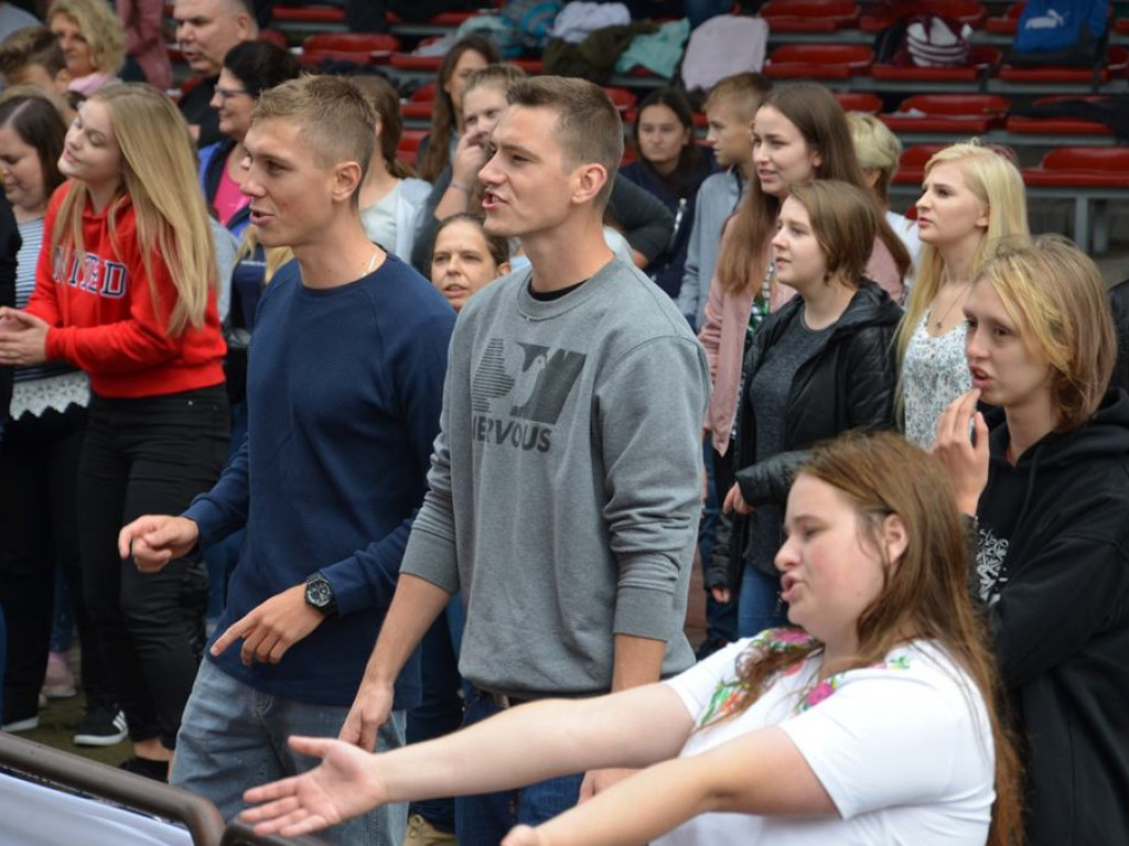 II Diecezjalne Spotkanie Młodych na Błoniach