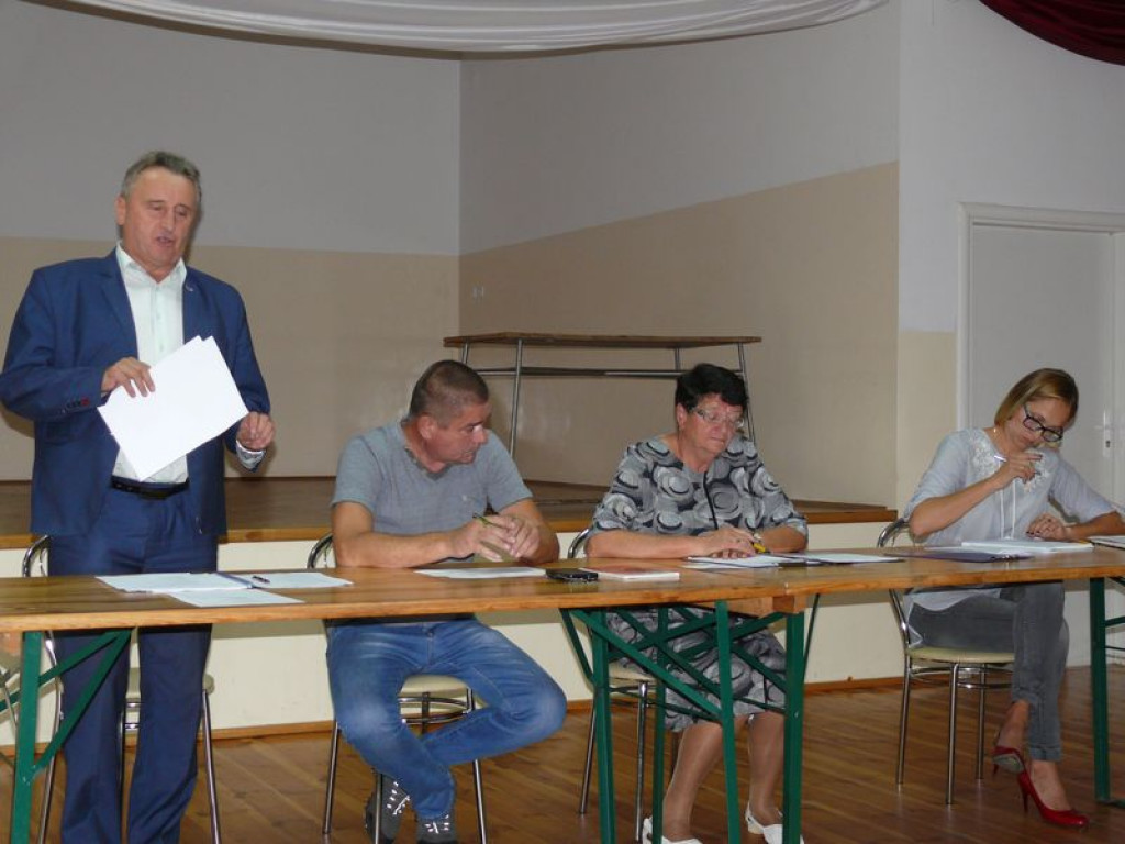 Fundusz Sołecki - w Nieborowie wygrało szkolne boisko
