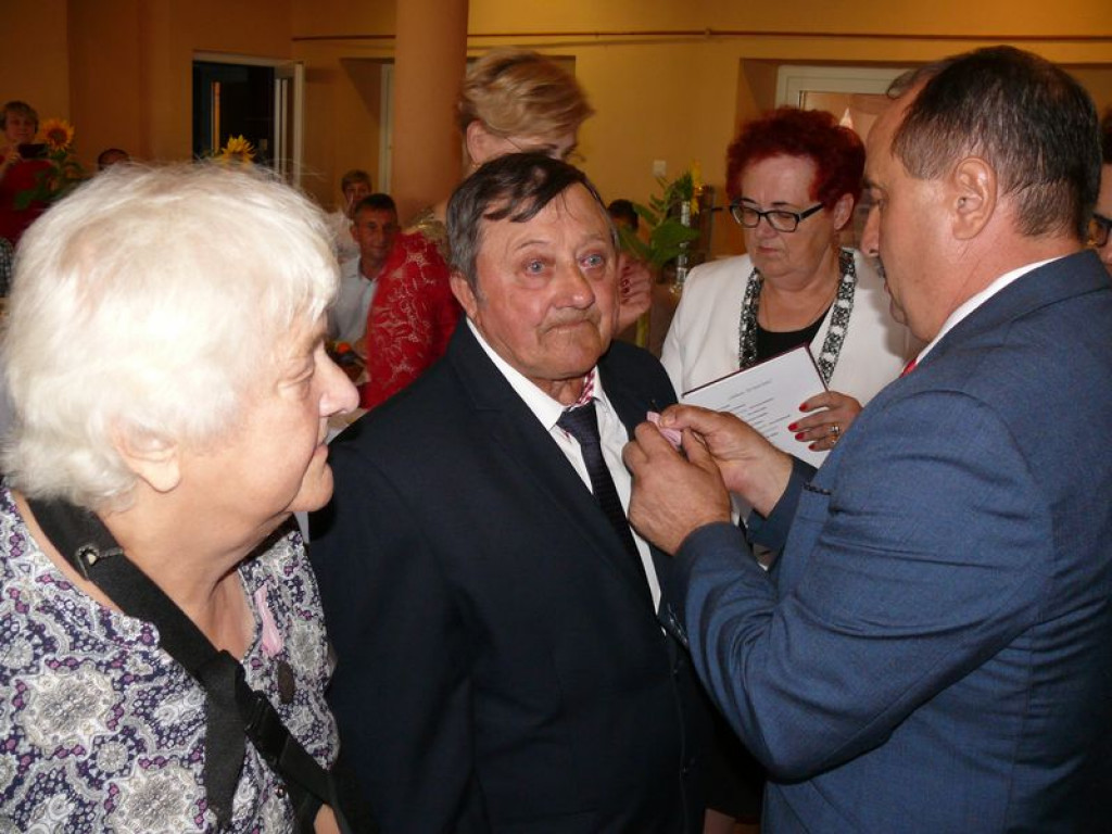Złote Gody siedmiu par małżeńskich