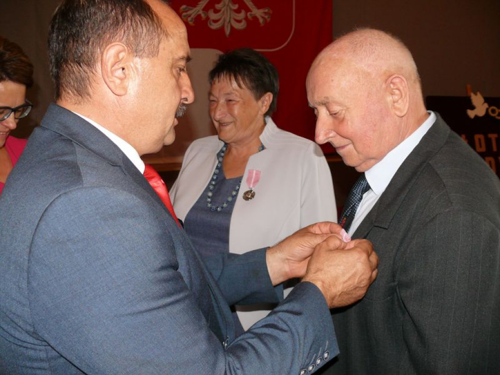Złote Gody siedmiu par małżeńskich