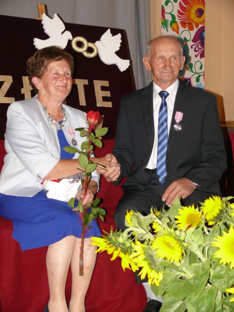 Złote Gody siedmiu par małżeńskich