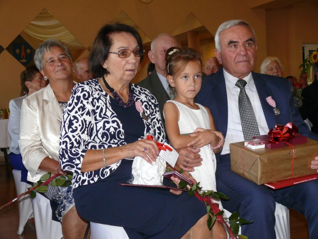 Złote Gody siedmiu par małżeńskich