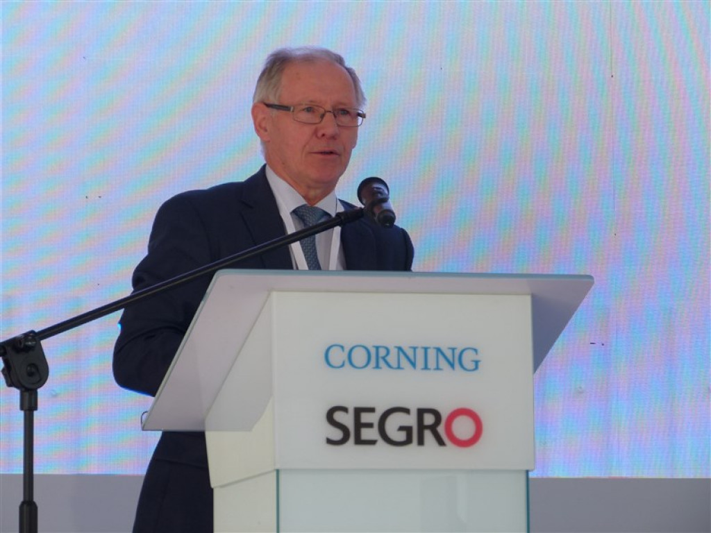 Stryków: otwarto nowy zakład produkcyjno-magazynowy Corninga