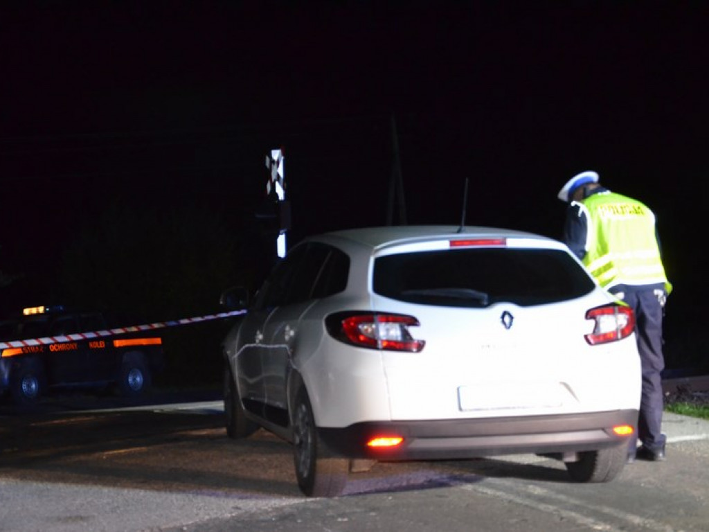 Wypadek na przejeździe kolejowym w Kamieniu Łowickim
