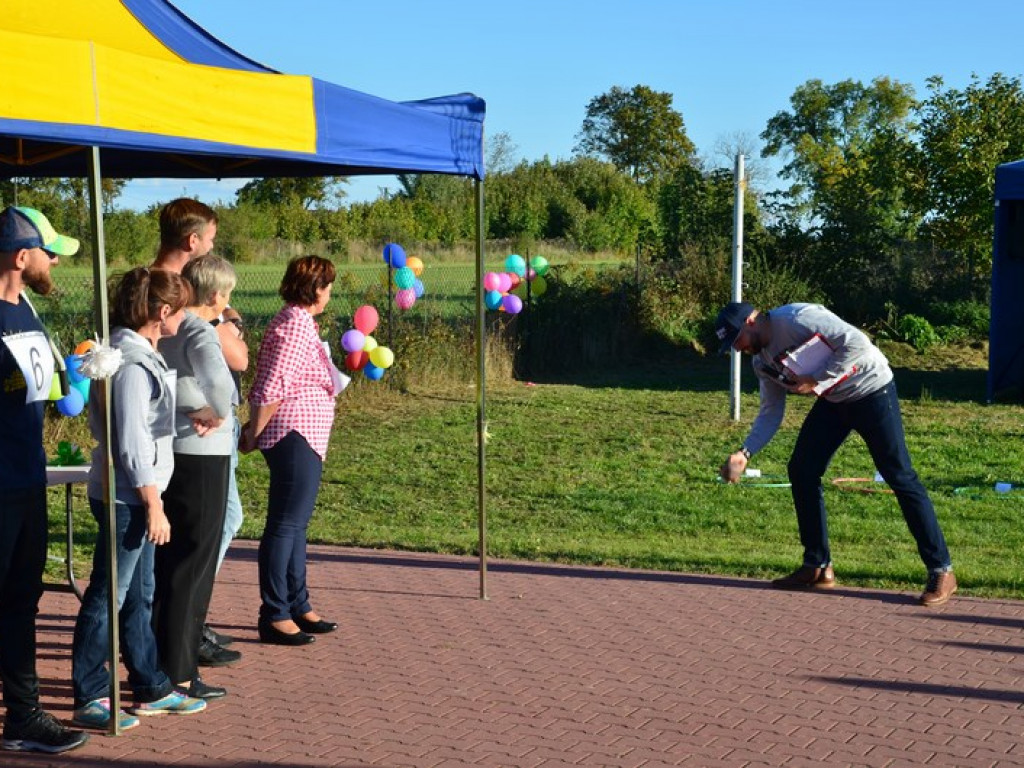 11 uczestników II Igrzysk Sołtysów w Wyskokach