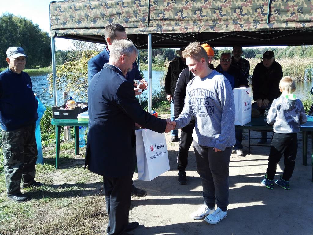Wspólne zawody wędkarzy z PZW Łowicz i Bełchów