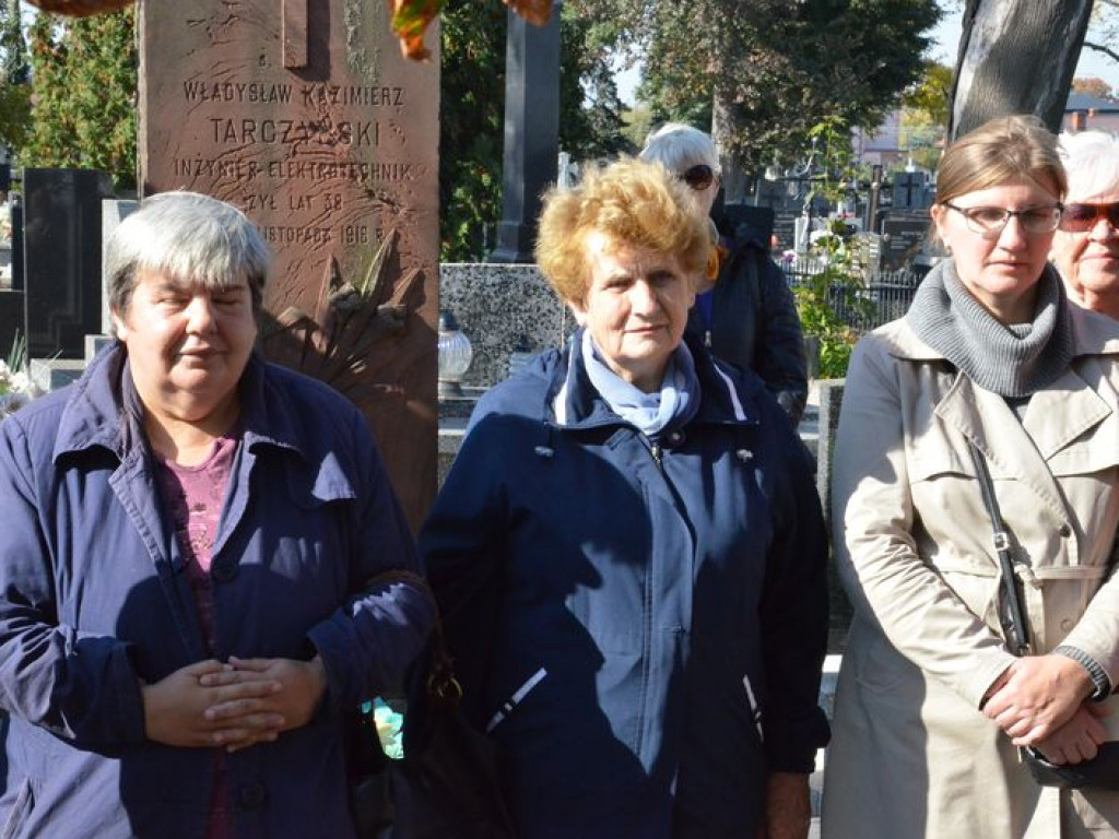 Pochylili czoła nad grobem Władysława Tarczyńskiego