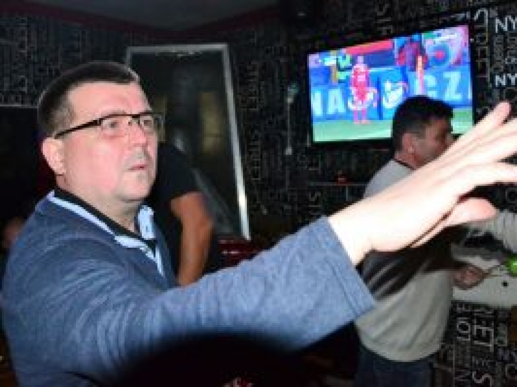 Lider Grzanka dalej 