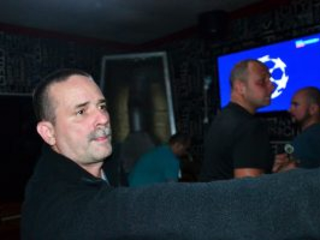 Lider Grzanka dalej 