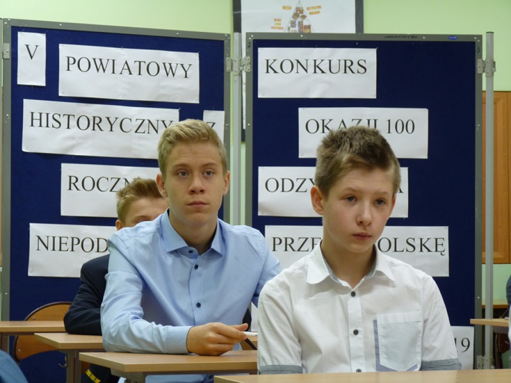 Powiatowy konkurs historyczny w szkole w Popowie