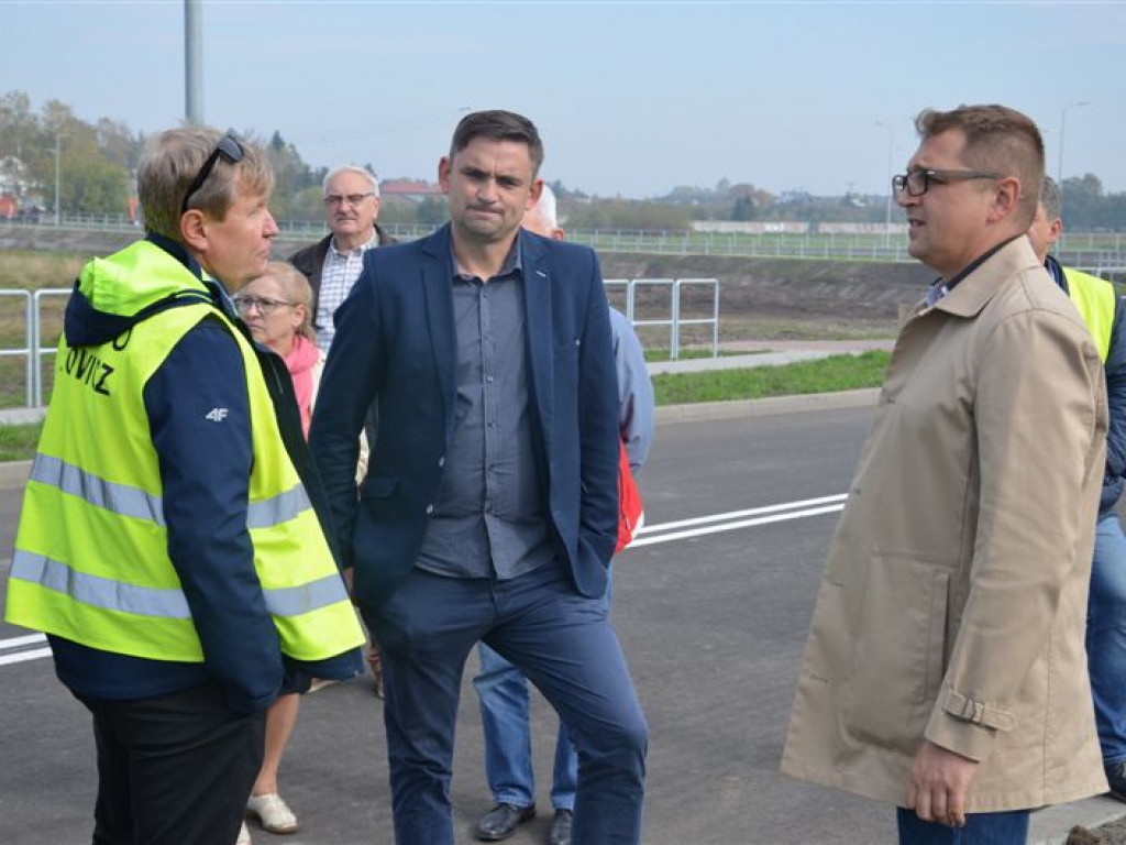 Odbiór prac na ulicy Dmowskiego