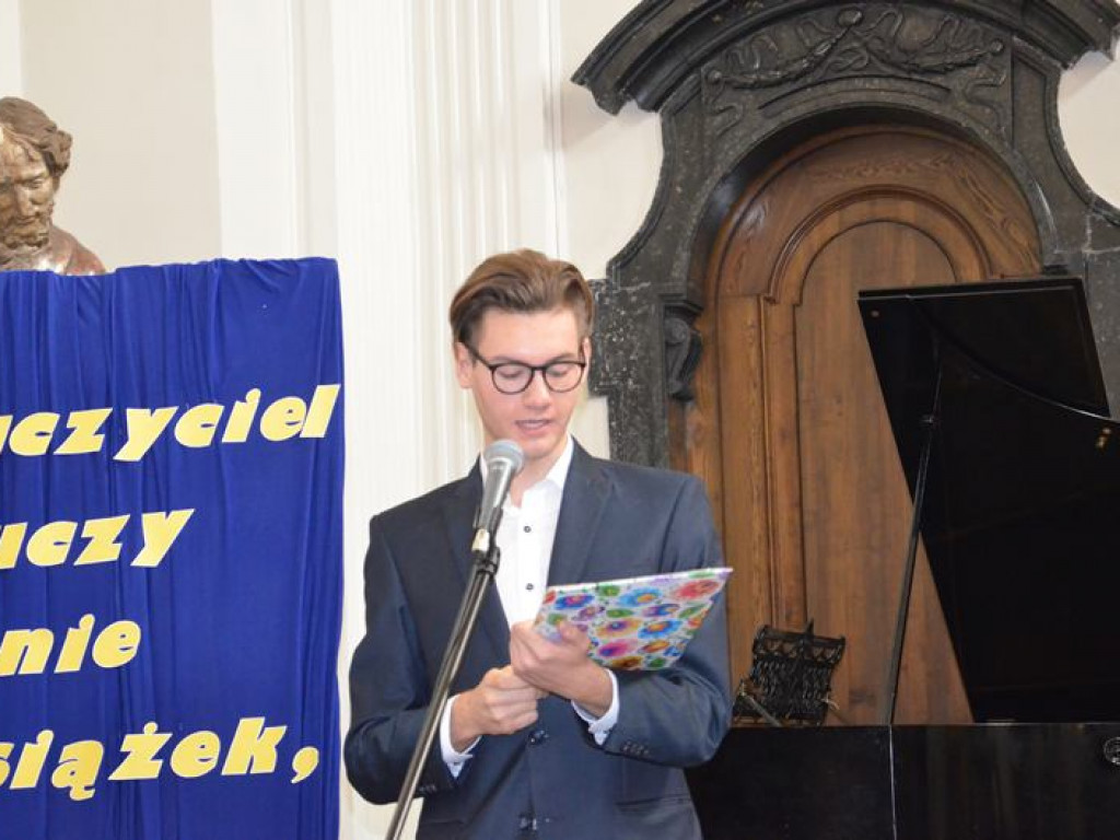 Powiatowy Dzień Edukacji Narodowej w muzeum