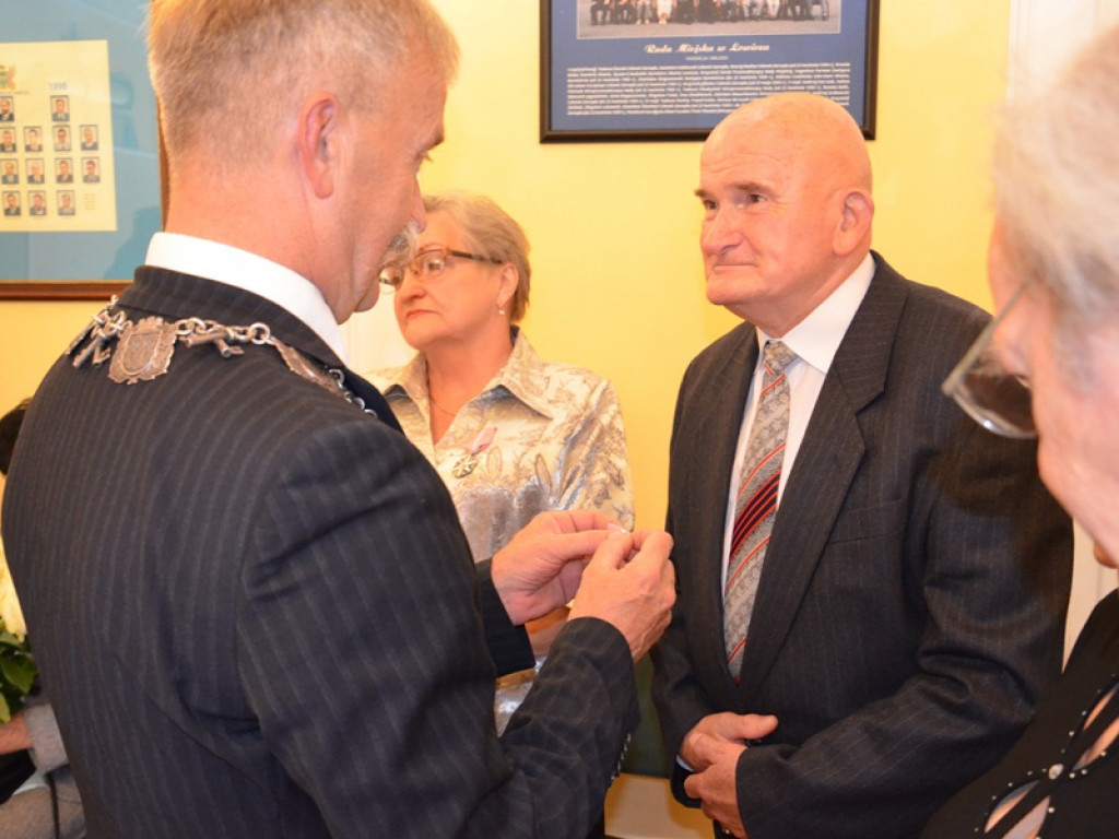 6 par świętowało Złote Gody w ratuszu