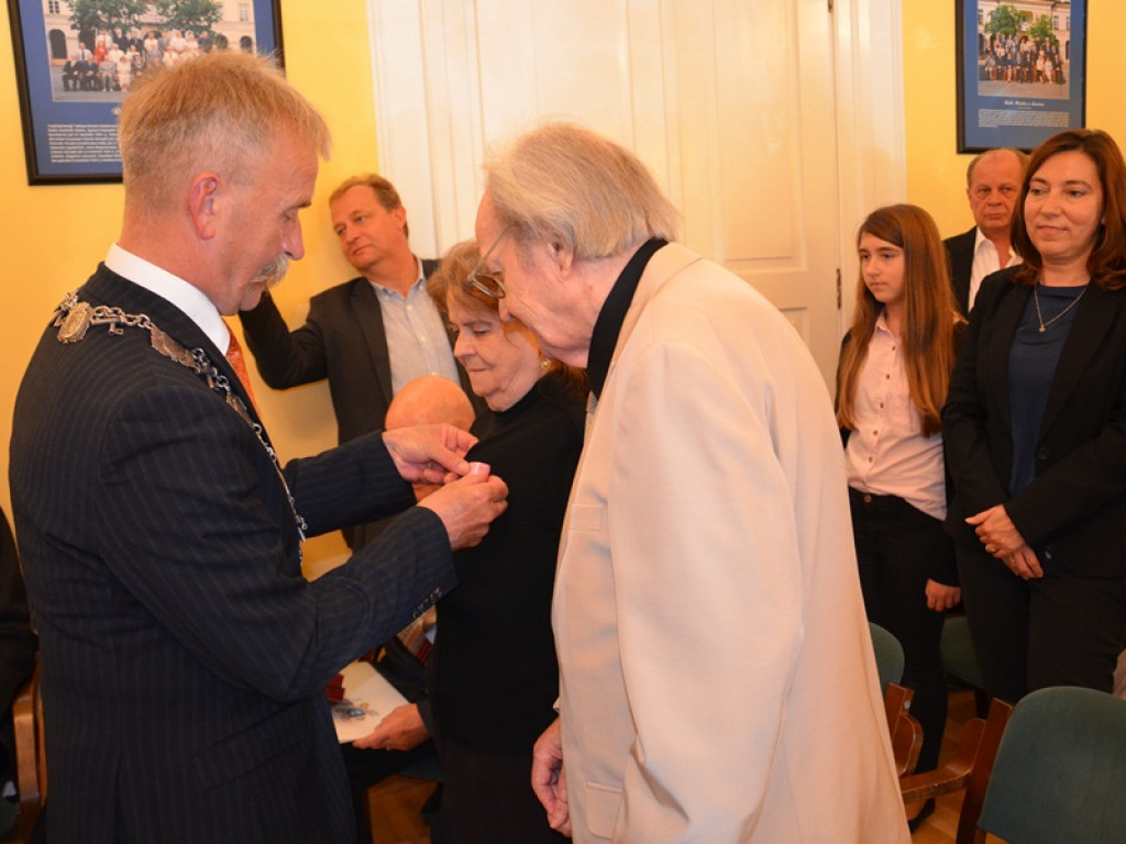 6 par świętowało Złote Gody w ratuszu