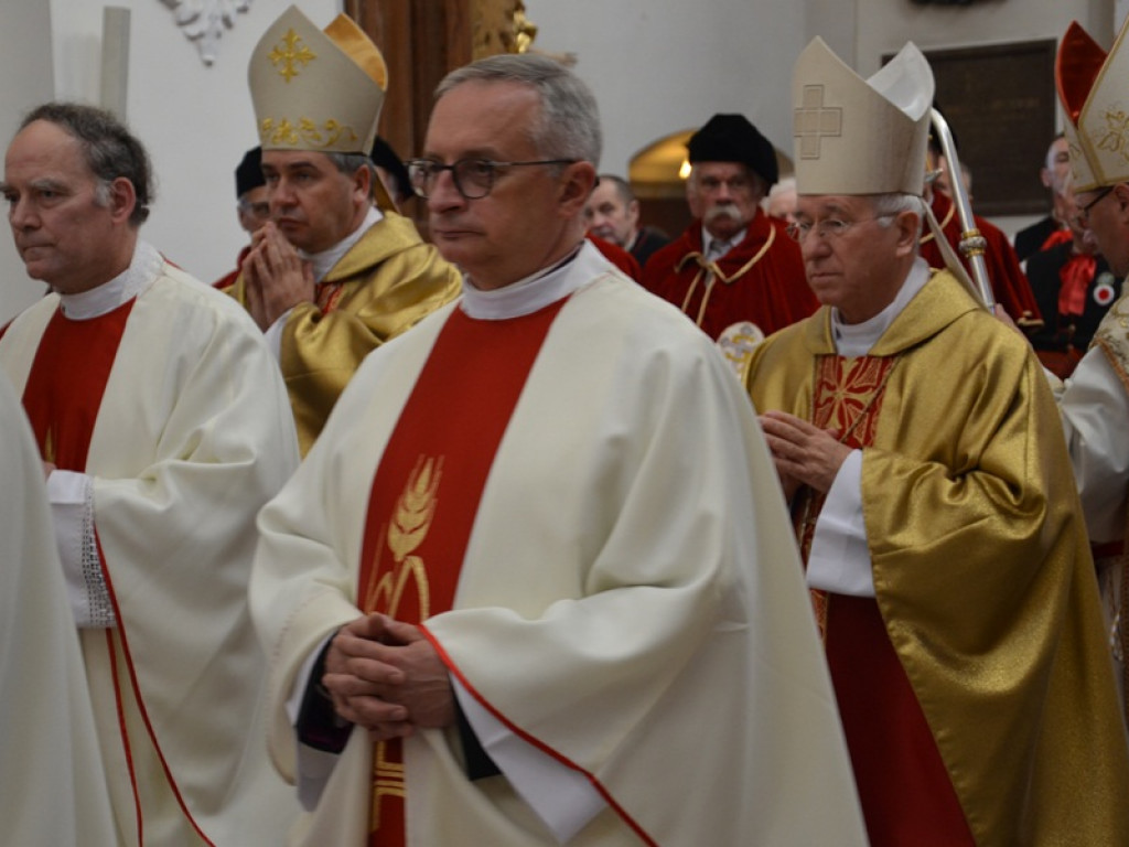 Prymas Polski celebrował 350. rocznicę konsekracji katedry w Łowiczu