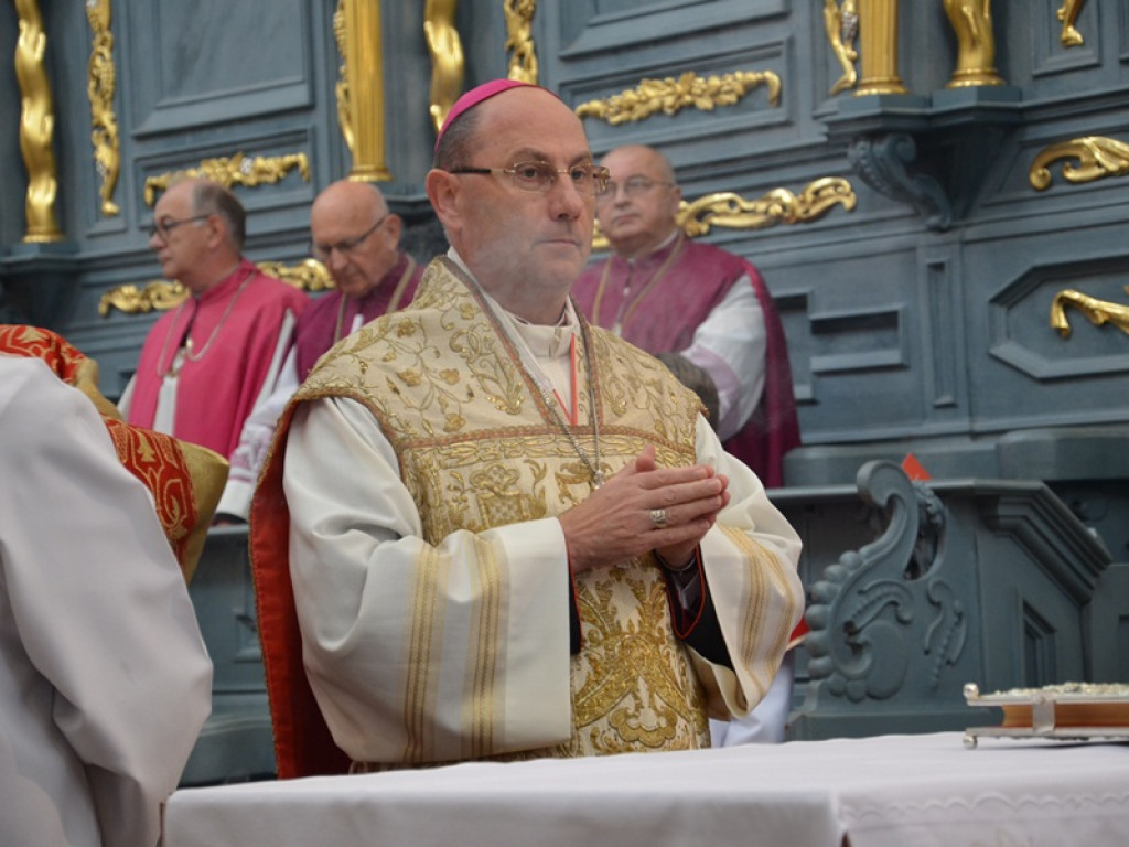 Prymas Polski celebrował 350. rocznicę konsekracji katedry w Łowiczu