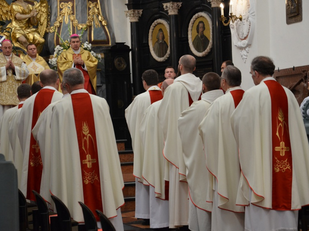 Prymas Polski celebrował 350. rocznicę konsekracji katedry w Łowiczu