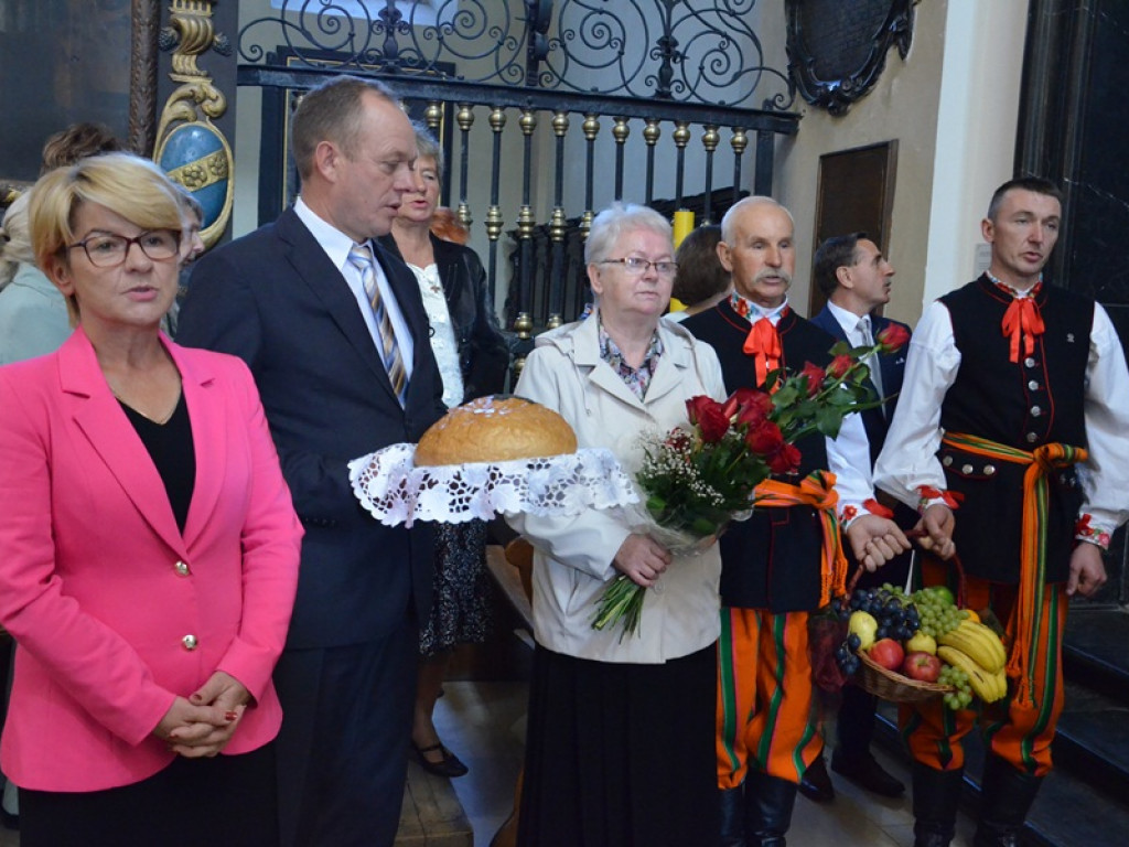 Prymas Polski celebrował 350. rocznicę konsekracji katedry w Łowiczu