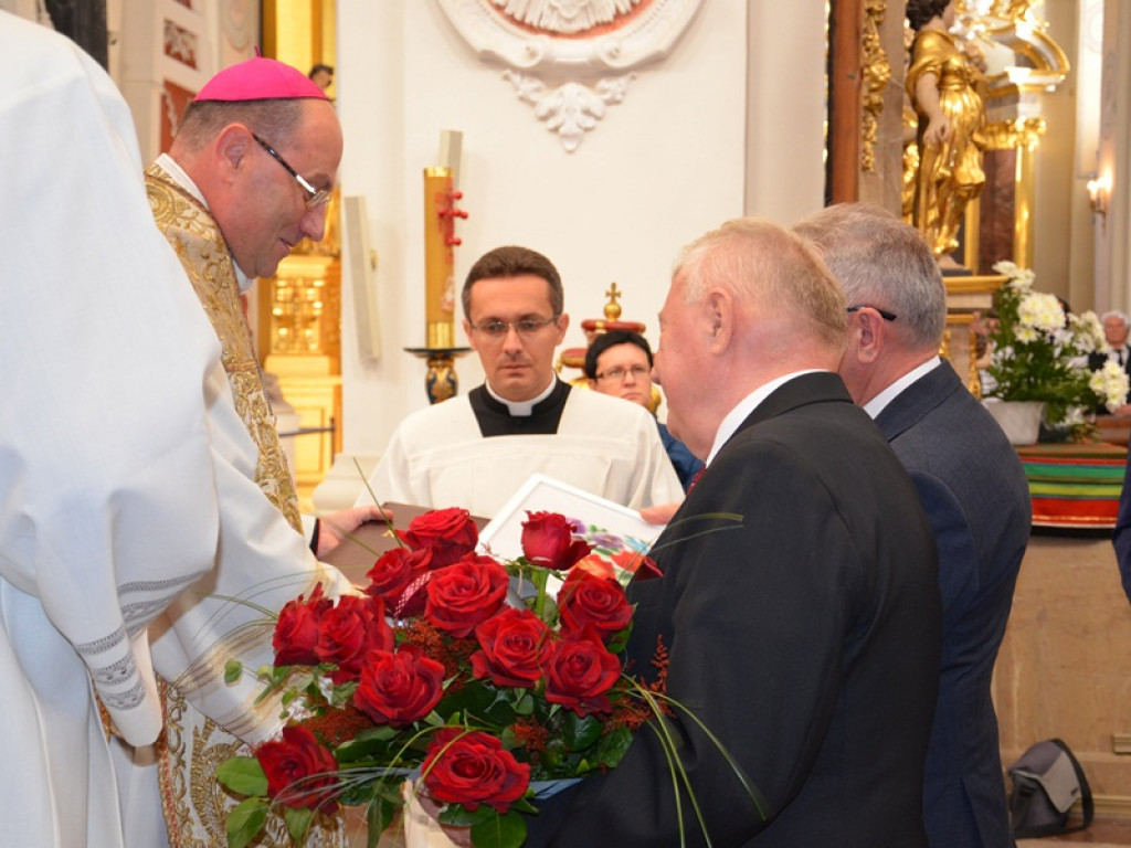 Prymas Polski celebrował 350. rocznicę konsekracji katedry w Łowiczu